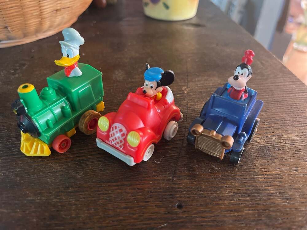 Vintage Disney Pull Back Toy Car Lot Mickey Mouse Goofy Donald Duck
